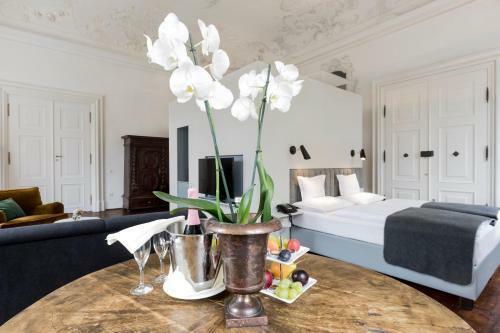 Hotel Schloss Leopoldskron And Meierhof