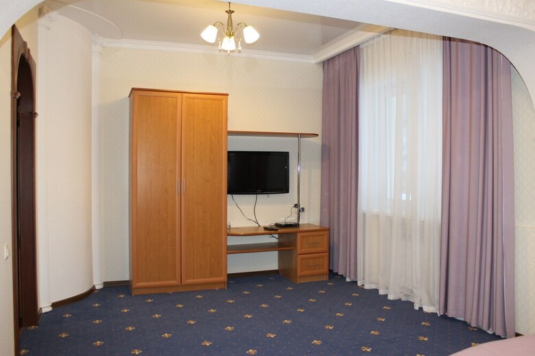 Zhuravli Park Hotel