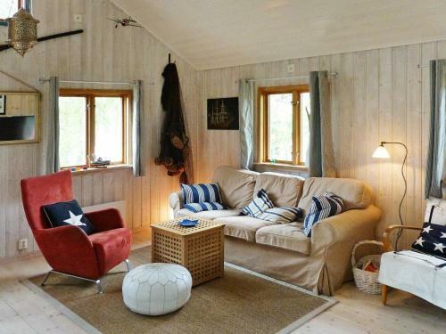 One-bedroom Holiday Home In Str�mstad 2