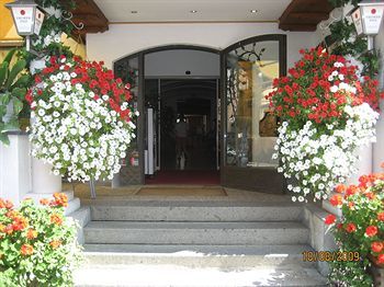 Salvator Karlovy Vary Hotel