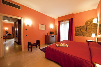 Grand Hotel Tenuta Lupo'