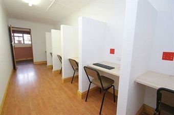 Bed & Breakfast Mentors Country Estate