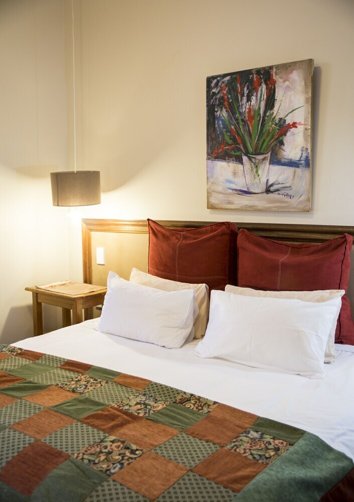 Hostal Ons Dorpshuis Guesthouse