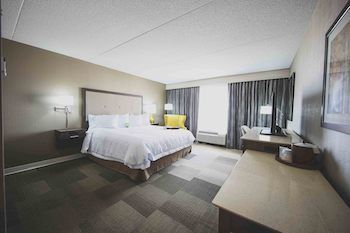 Hotel Hampton Inn & Suites By Hilton Bolton