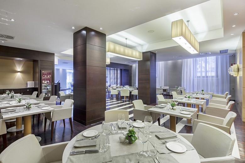 Hotel NH Milano Touring