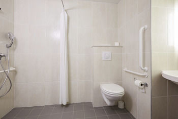 Hotel B&B H�tel Bayonne Tarnos
