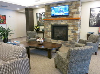 Hotel Days Inn And Suites Lindsay