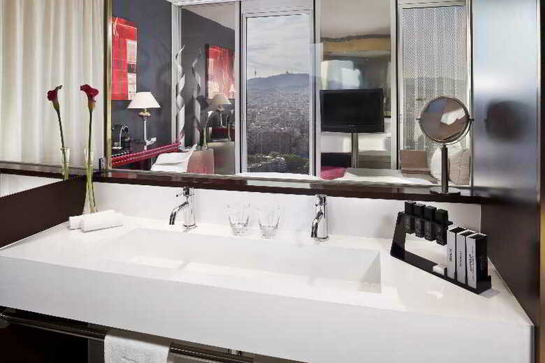 Hotel Meli� Barcelona Sky