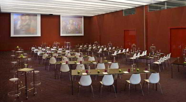 Hotel Meli� Barcelona Sky