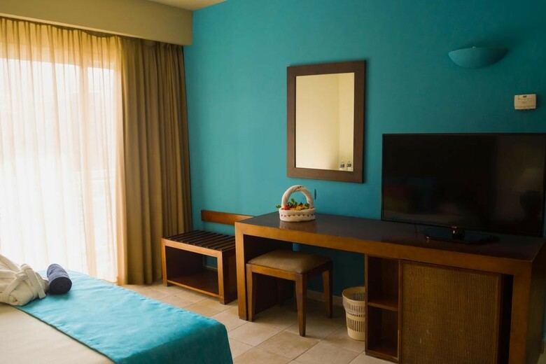 Hotel Hesperia Playa El Agua