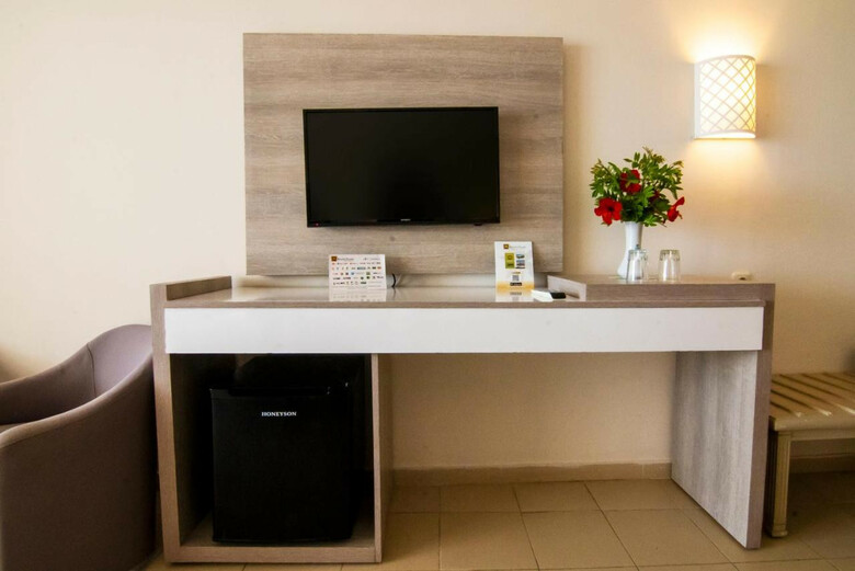 Hotel Riadh Palms - Family & Couples Only