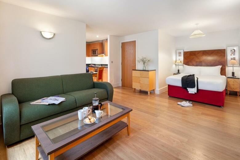 Hotel Marlin Apartments Queen Street