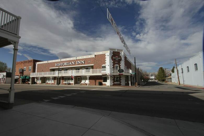 Hotel Historian Inn
