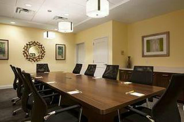 Hotel Days Inn & Suites Altoona