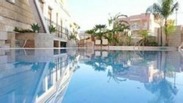 Hotel Albatres Palace