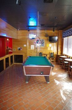 Hotel Douglas Inn & Conference Center