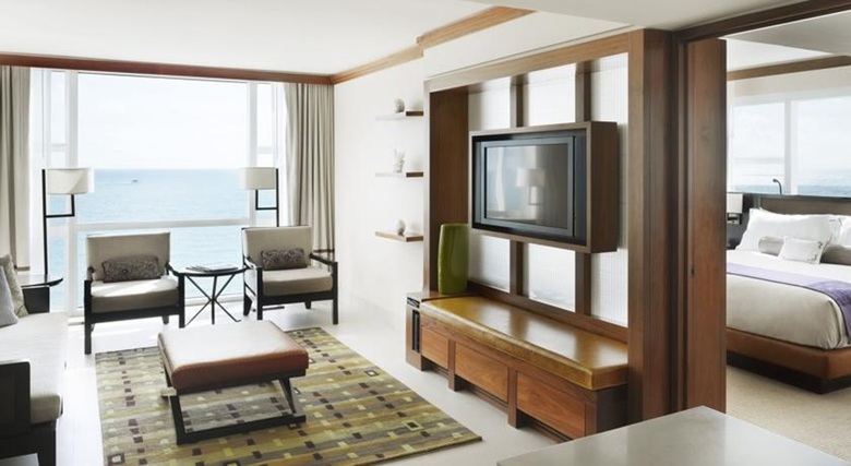 The Carillon Hotel And Spa