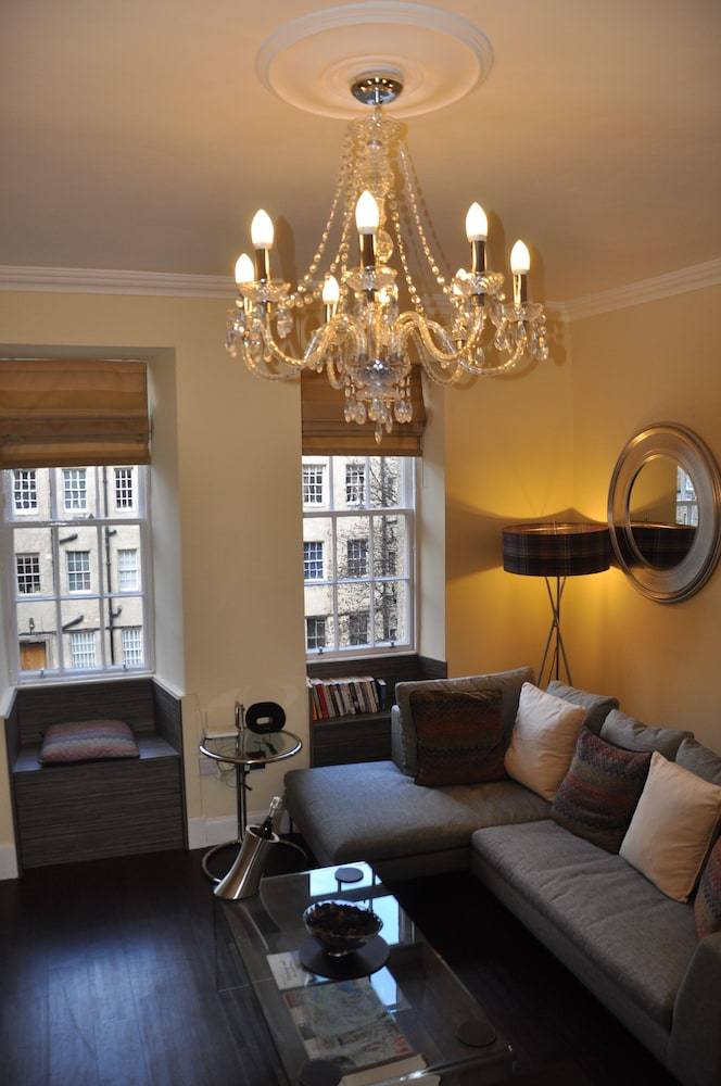 Stay Edinburgh City Apartments
