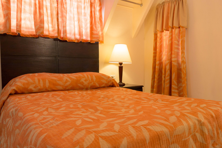 Hotel Travellers Beach Resort