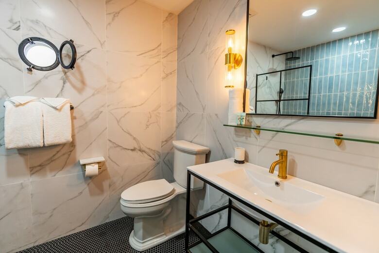 Hotel Travellers Beach Resort