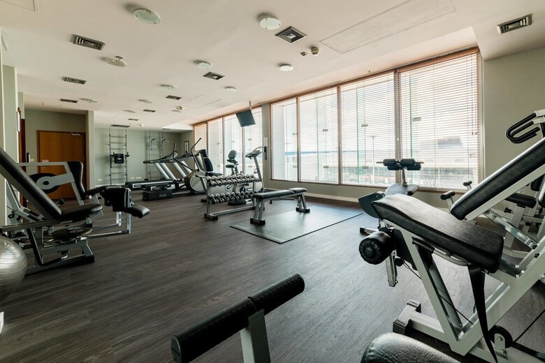 Hotel Courtyard By Marriott Warsaw Airport