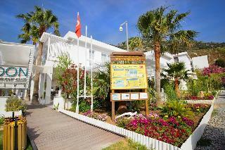Poseidon Boutique Hotel & Yacht Club
