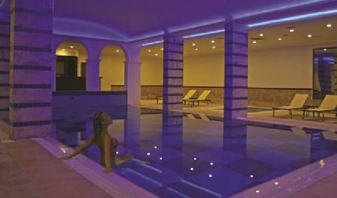 Utopia World Hotel