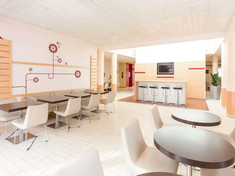 B&B Hotel Orly Rungis A�roport