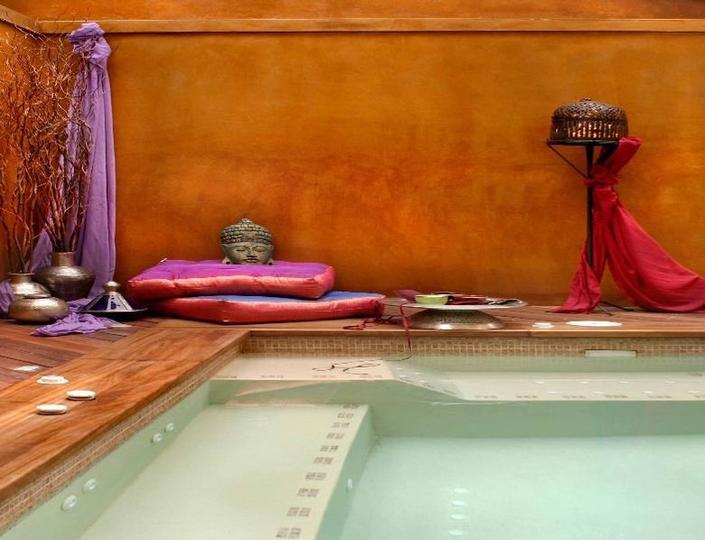 Hotel Le Convivial Luxury Suites & Spa