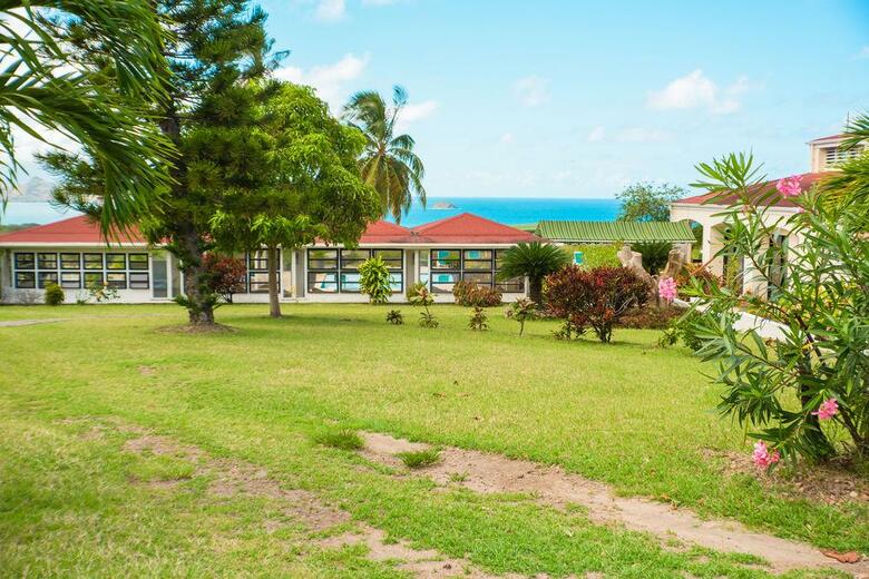 Mount Nevis Hotel And Beach Club