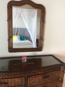 Anchorage Yacht Club Hotel
