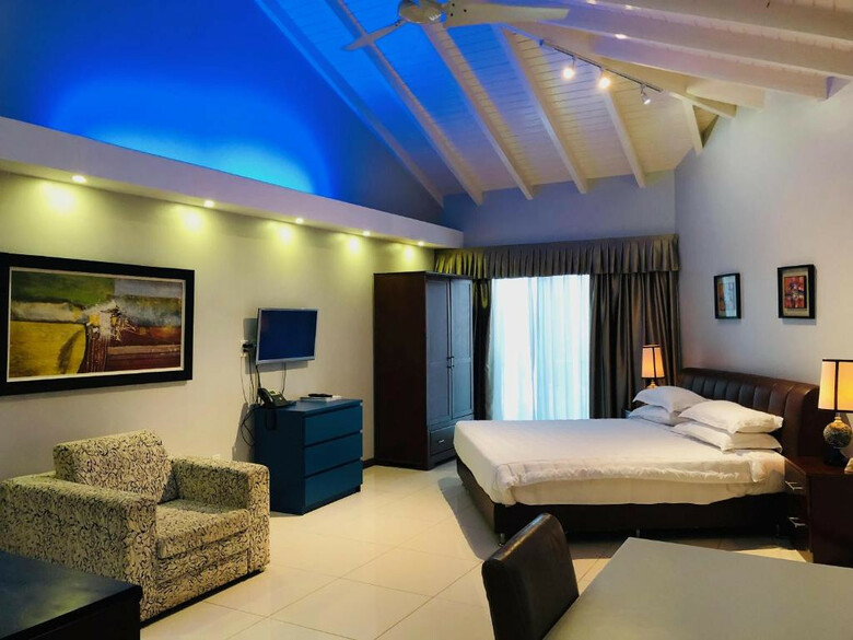 Aparthotel Quint�s Travelers Inn