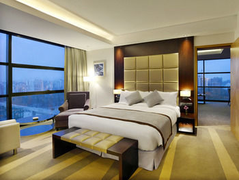 Hotel Radisson Blu Chittagong Bay View
