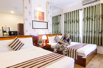 Pha Le Hotel