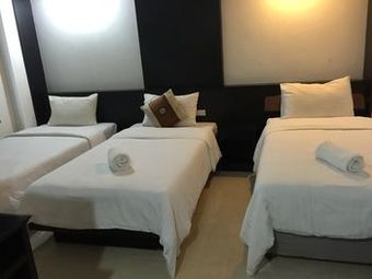 Hotel The Bird Cage Patong Guesthouse