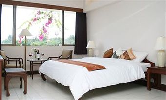 Apartamento Mae Pim Resort Hotel