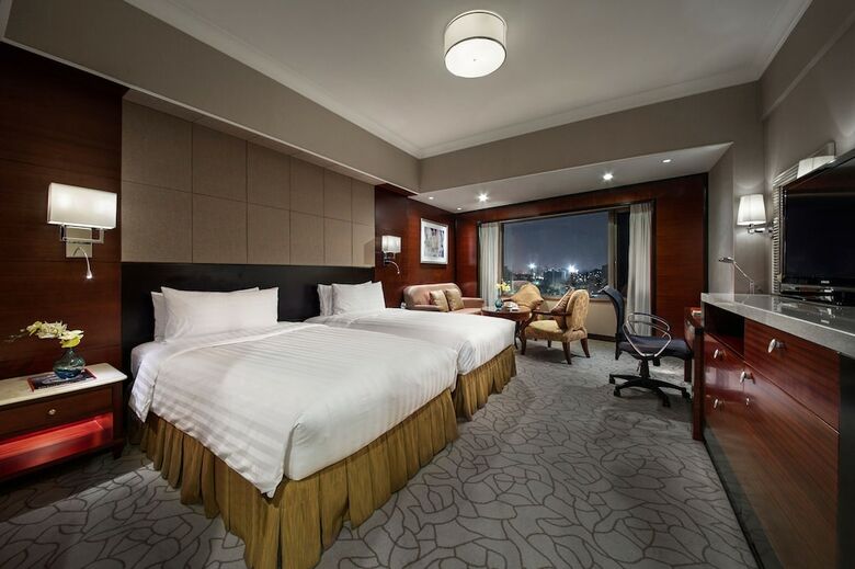 Hotel Holiday Inn Zhongshan Downtown