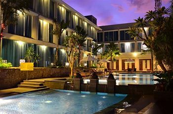 Emersia Hotel & Resort