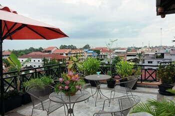 Hotel Jk Resident