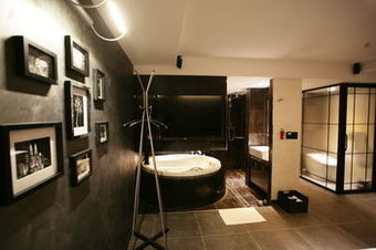 Voll Hotel