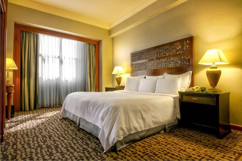 Hotel Renaissance