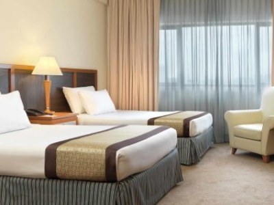 Hotel Grand Seasons