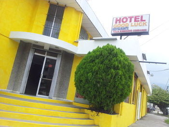 Hotel & Restaurante Good Luck