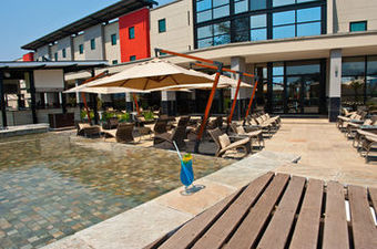 Hotel Park Inn By Radisson Tete