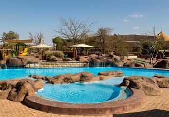 Posada Protea Zebula Lodge