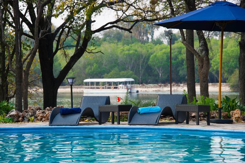 Hotel A'zambezi River Lodge