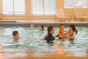 Hotel Waterton Lakes Lodge Resort