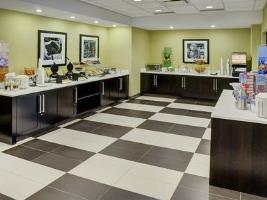 Hotel Courtyard By Marriott Winnipeg Airport