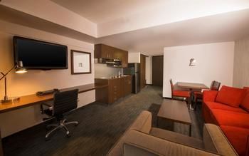 Hotel Four Points By Sheraton Winnipeg International Airport