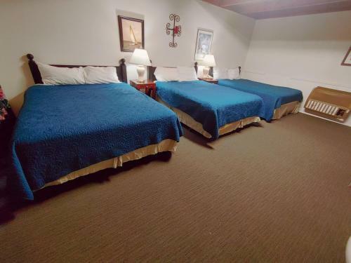 Motel Kootenay Country Inn